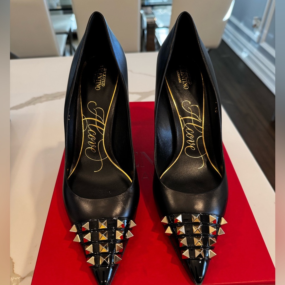 Authentic Valentino Garavani heels
